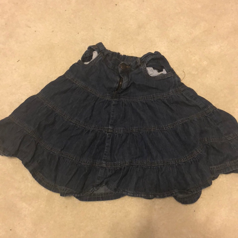 Girls skirt size 10